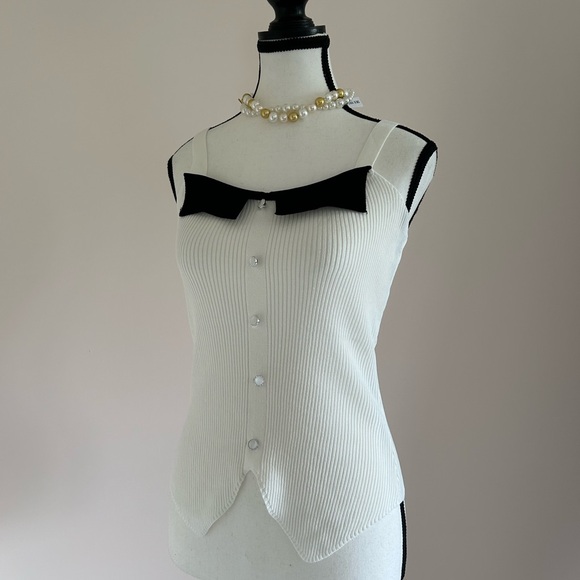 NEW French Style White Ribbed Tank Top - Picture 4 of 9